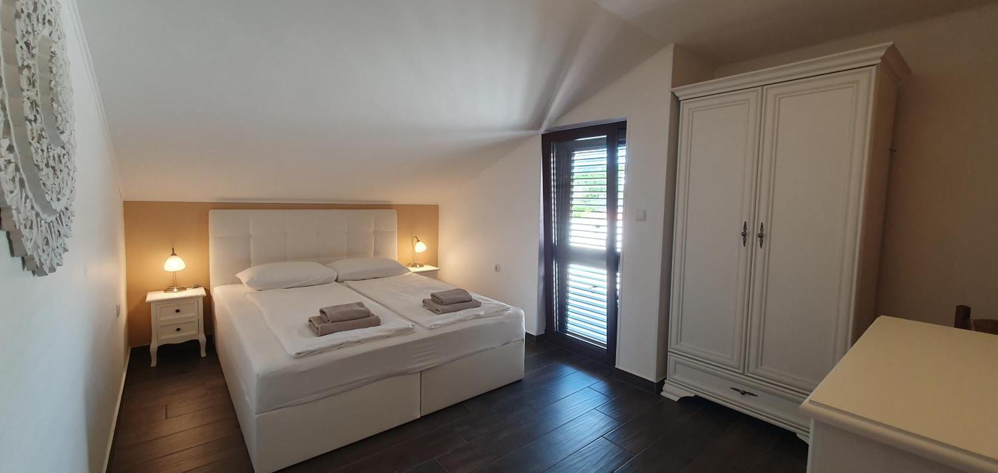 Apartments Marusic - Kristijan Lopar Bagian luar foto
